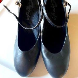 Dance shoes - professional